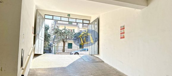 37m² Garage in Putignano, Italy No. 152599 3