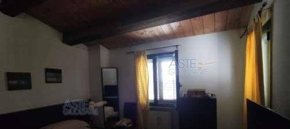 4 bedrooms Apartment in Saludecio, Italy No. 12187 6