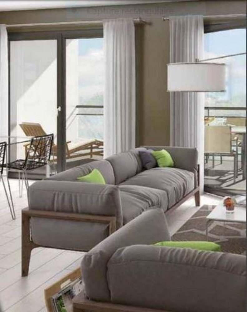 3 bedrooms Condo in Nantes, France No. 26008