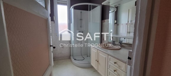 4 bedrooms House in Airaines, France No. 219215 5