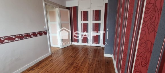 4 bedrooms House in Airaines, France No. 219215 3