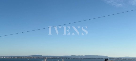 357m² Building in Lisbon, Portugal No. 114077 2