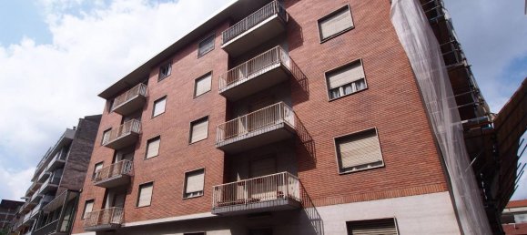 3 rooms Apartment in Turin, Italy No. 114501 14