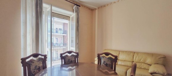 3 rooms Apartment in Turin, Italy No. 114501 5
