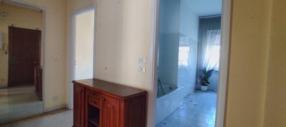 3 rooms Apartment in Turin, Italy No. 114501 17