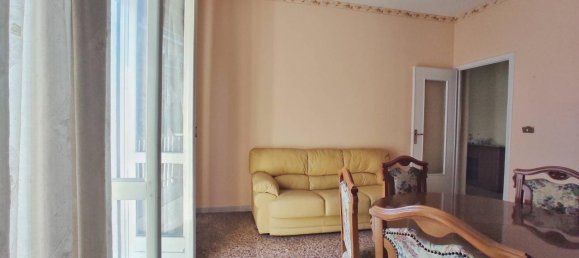 3 rooms Apartment in Turin, Italy No. 114501 4