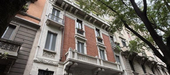 4 bedrooms Apartment in Milan, Italy No. 362689 18