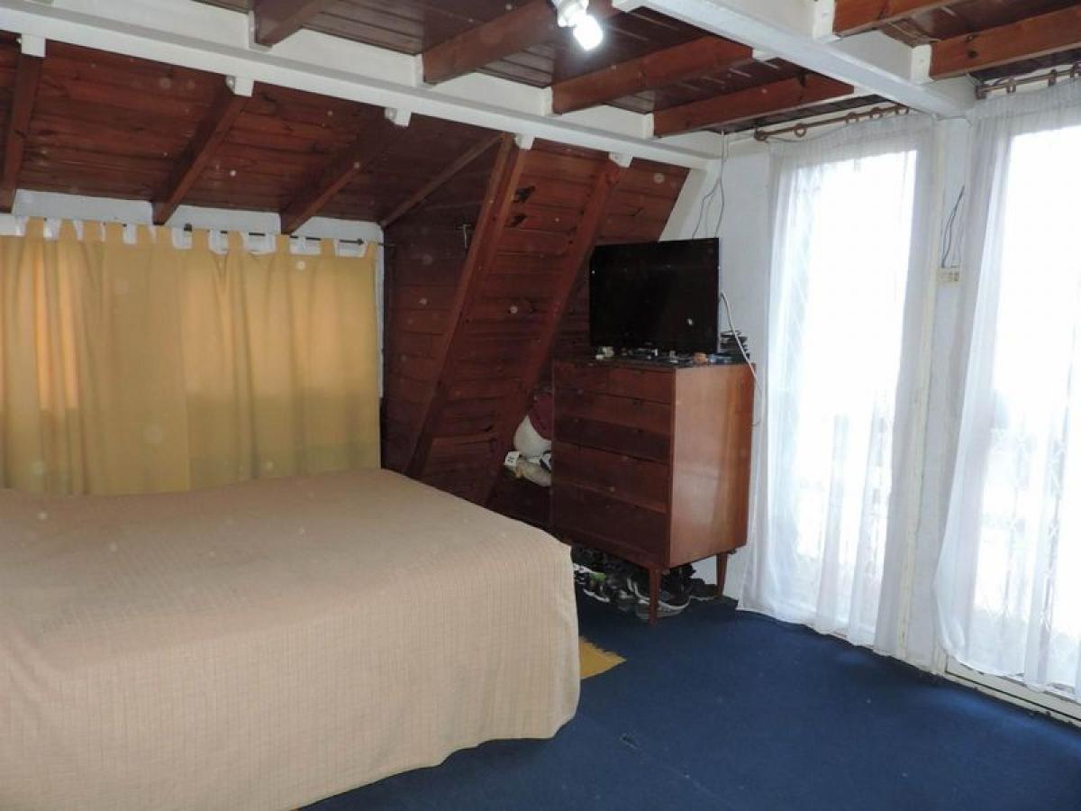 Casa T5 em Moron, Argentina N.º 21633