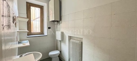 Здание 600м² в Эрба, Италия № 84620 12