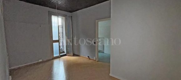 Здание 600м² в Эрба, Италия № 84620 9