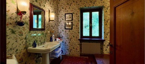 21 room Villa in Pieve di Soligo, Italy No. 307117 37