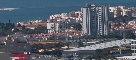 3 Schlafzimmer Wohnung in Amadora, Portugal, Nr. 279006 20
