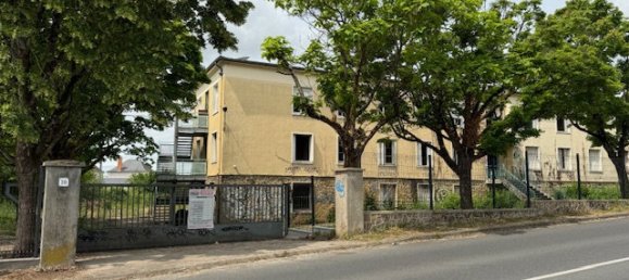 Bâtiment à Saint-Doulchard, France 1134m² No. 57003 21