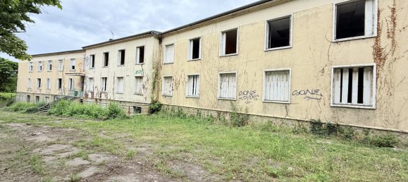 Bâtiment à Saint-Doulchard, France 1134m² No. 57003 19