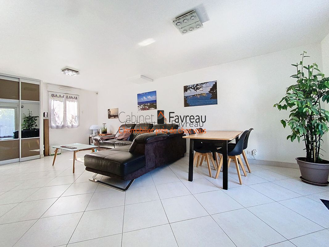 4 bedrooms House in Vitry-sur-Seine, France No. 171452