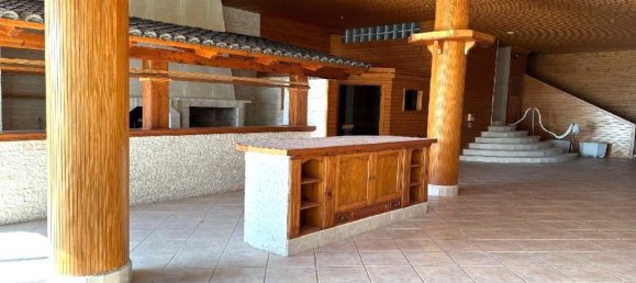 4 bedrooms Townhouse in Torrevieja, Spain No. 80511 2