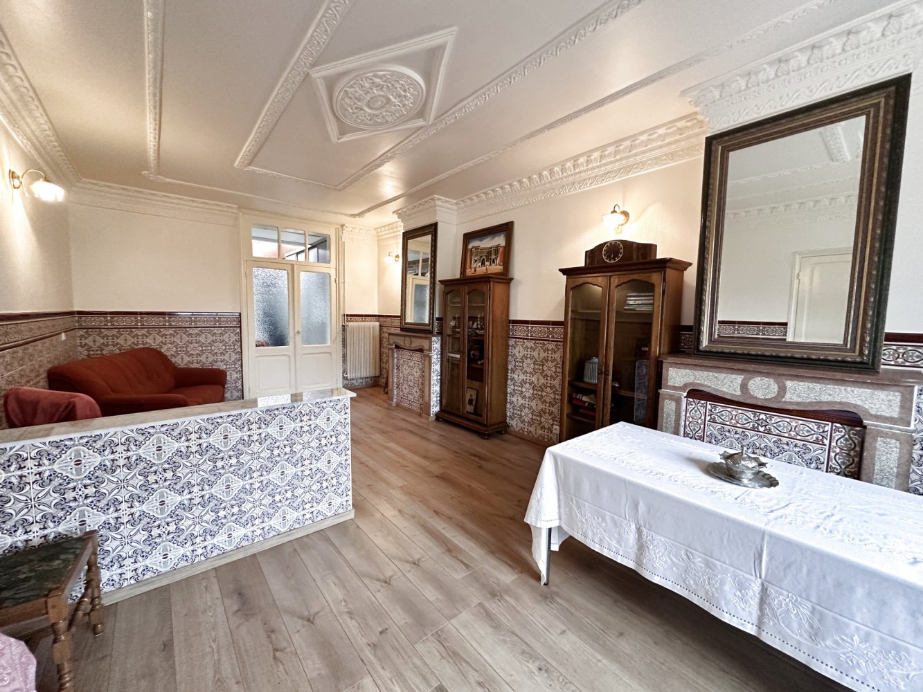 6 bedrooms House in Baisieux, France No. 152752