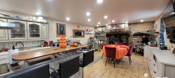 3 bedrooms House in Gourin, France No. 204111 20