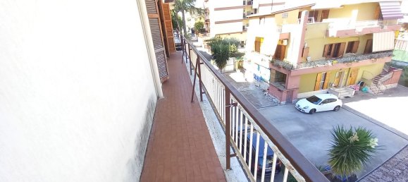 3 rooms Apartment in Rome, Italy No. 205457 5