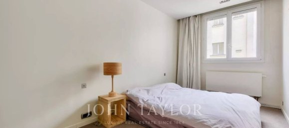 3 bedrooms Apartment in Paris, France No. 120258 9