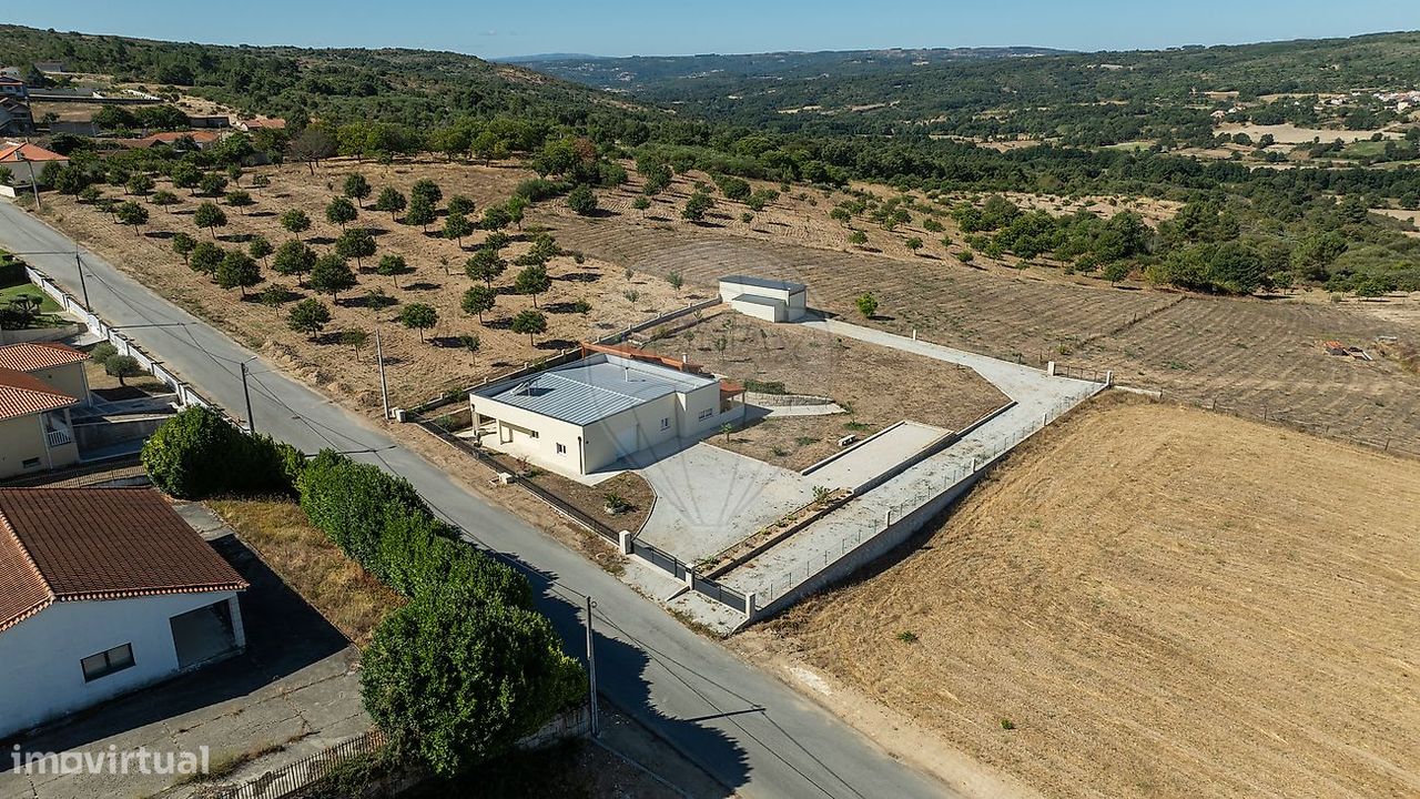 4 bedrooms House in Valpacos, Portugal No. 20529