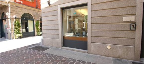 3 rooms Commercial property in Como, Italy No. 279200 22