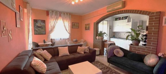 3 bedrooms Apartment in Romentino, Italy No. 47140 4