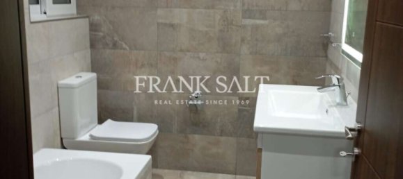 2 Schlafzimmer Penthouse in Mgarr, Malta, Nr. 7887 12