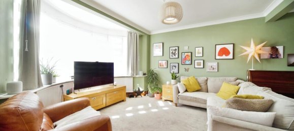 4 bedrooms House in London, United Kingdom No. 11680 3