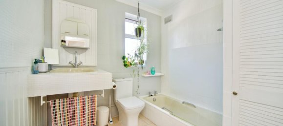 4 bedrooms House in London, United Kingdom No. 11680 10