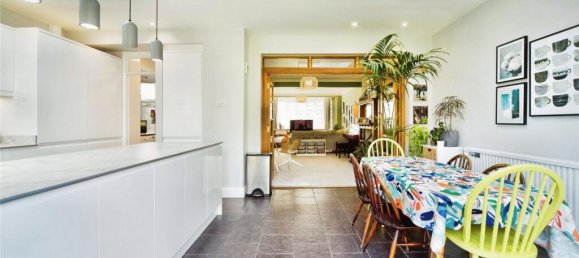 4 bedrooms House in London, United Kingdom No. 11680 6