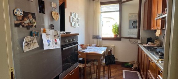 6 rooms Apartment in Venice, Italy No. 299341 4