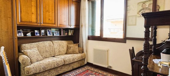 6 rooms Apartment in Venice, Italy No. 299341 9