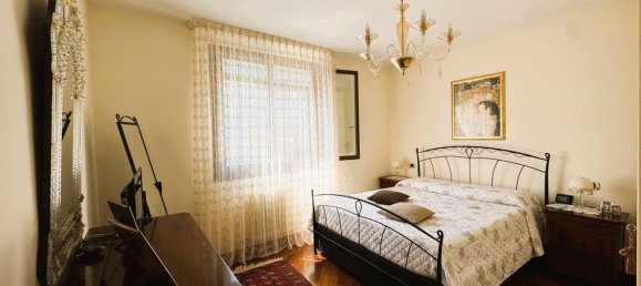6 rooms Apartment in Venice, Italy No. 299341 10