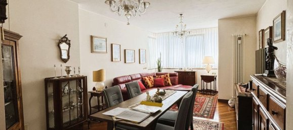 6 rooms Apartment in Venice, Italy No. 299341 2