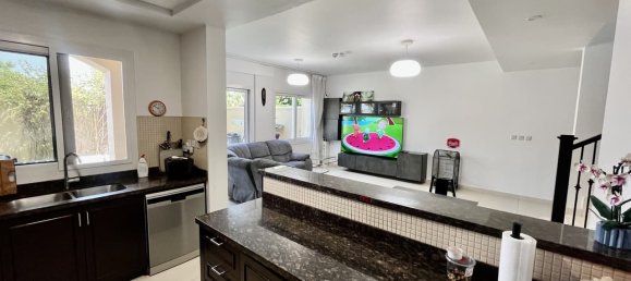 3 bedrooms Villa in Dubai Land, UAE No. 109436 4