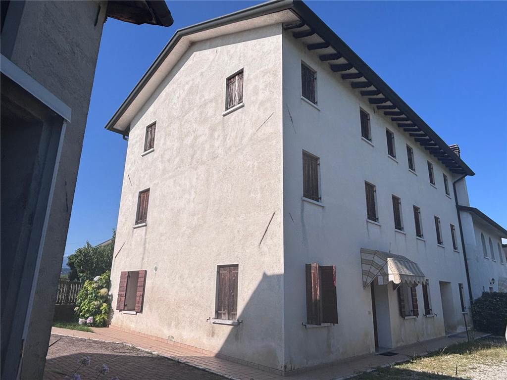 3 bedrooms House in Pieve di Soligo, Italy No. 324892