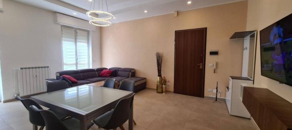 3 rooms Apartment in Cuneo, Italy No. 28177 4