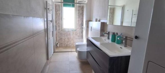 3 rooms Apartment in Cuneo, Italy No. 28177 10