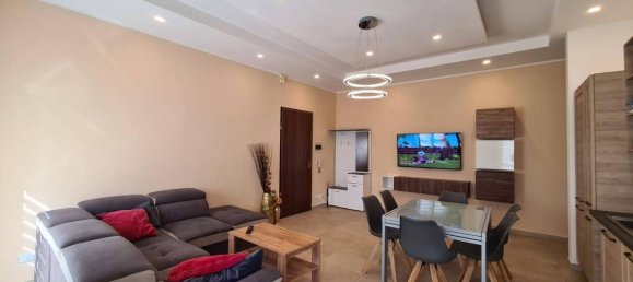 3 rooms Apartment in Cuneo, Italy No. 28177 3