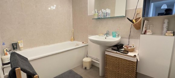 2 bedrooms Apartment in Neuilly-sur-Marne, France No. 169674 10