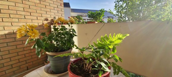 2 bedrooms Apartment in Neuilly-sur-Marne, France No. 169674 4