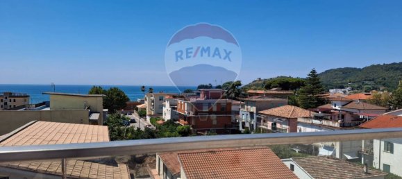 2 bedrooms Penthouse in Minturno, Italy No. 301856 6