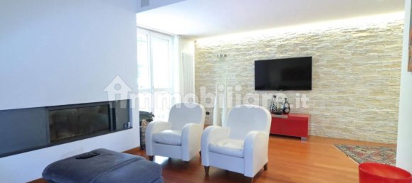 3 bedrooms Apartment in Treviolo, Italy No. 312552 2