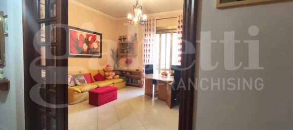 4 rooms Apartment in Portici, Italy No. 15122 17