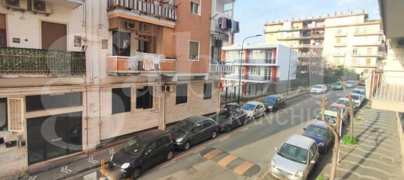 4 rooms Apartment in Portici, Italy No. 15122 19