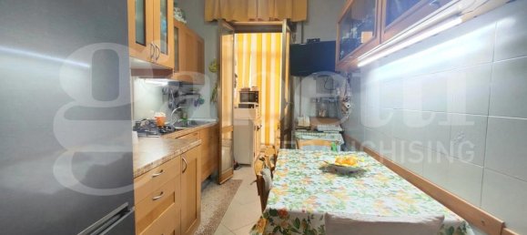4 rooms Apartment in Portici, Italy No. 15122 14