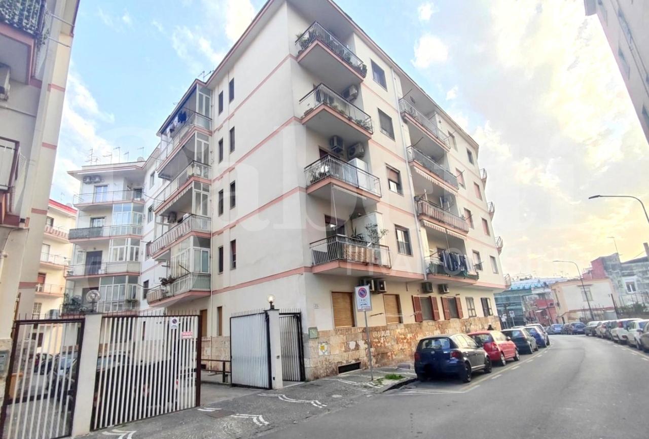 4 rooms Apartment in Portici, Italy No. 15122