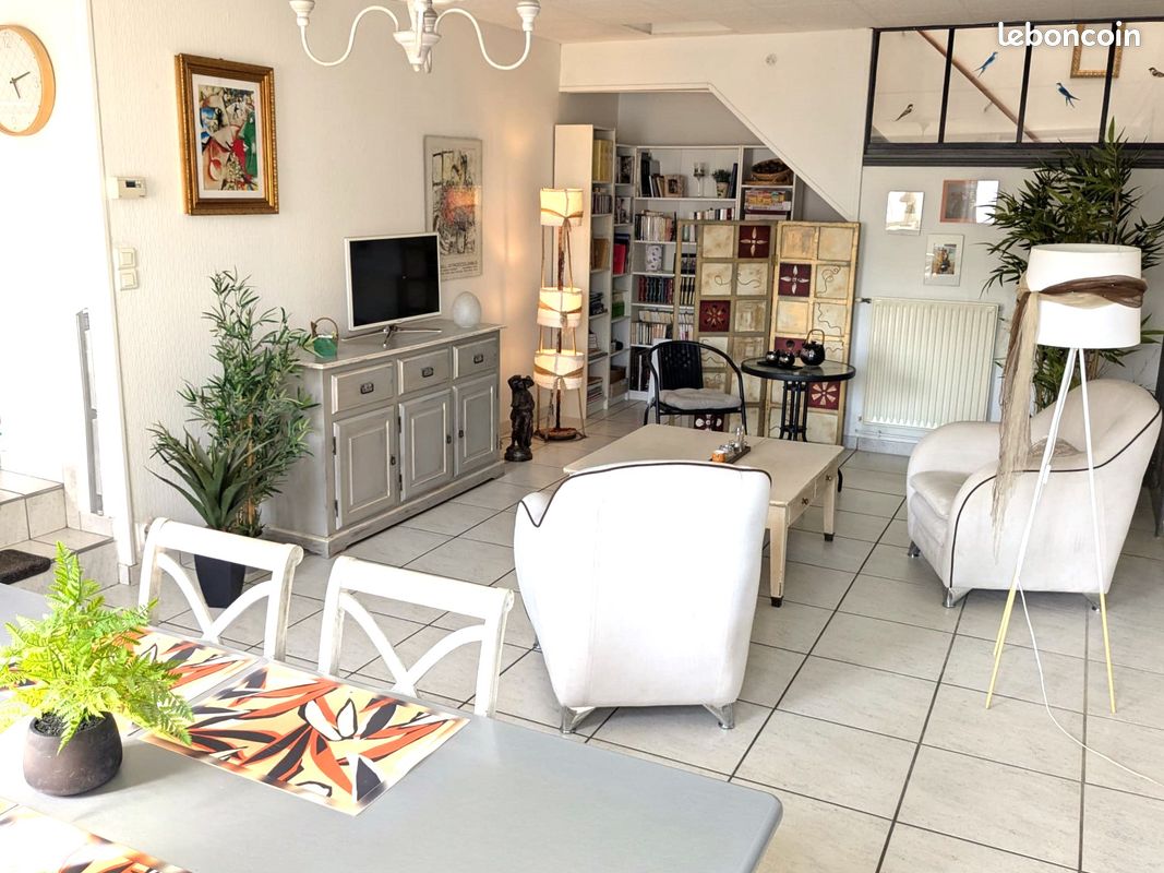 Casa de 3 dormitorios en Toul, France No. 336743