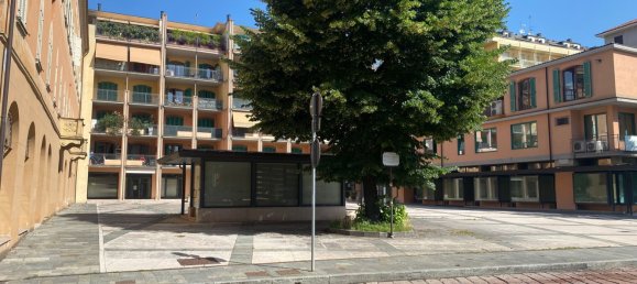 Imóvel comercial em Salsomaggiore Terme, Italy 352 m² N.º 114551 11